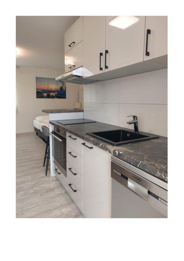 Bodensee Sunshine Zimmer & Apts. 울딘겐물호펜 외부 사진