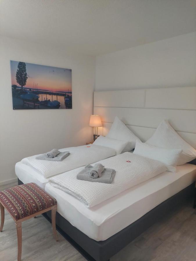 울딘겐물호펜 Bodensee Sunshine Zimmer & Apts. B&B 외부 사진