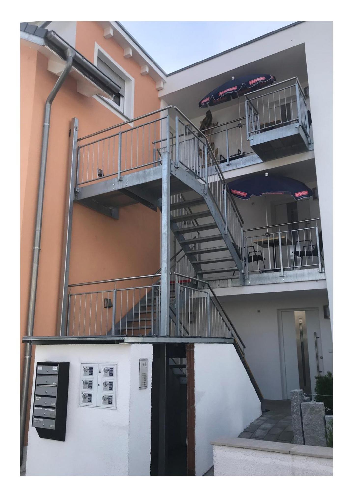 Bodensee Sunshine Zimmer & Apts. 울딘겐물호펜 외부 사진
