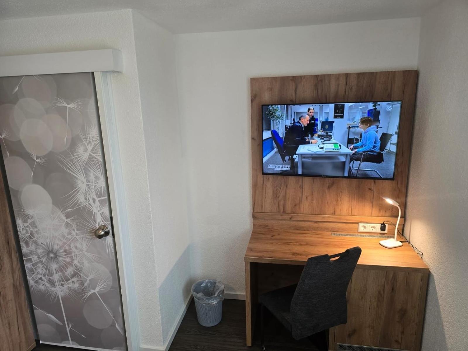 Bodensee Sunshine Zimmer & Apts. 울딘겐물호펜 외부 사진